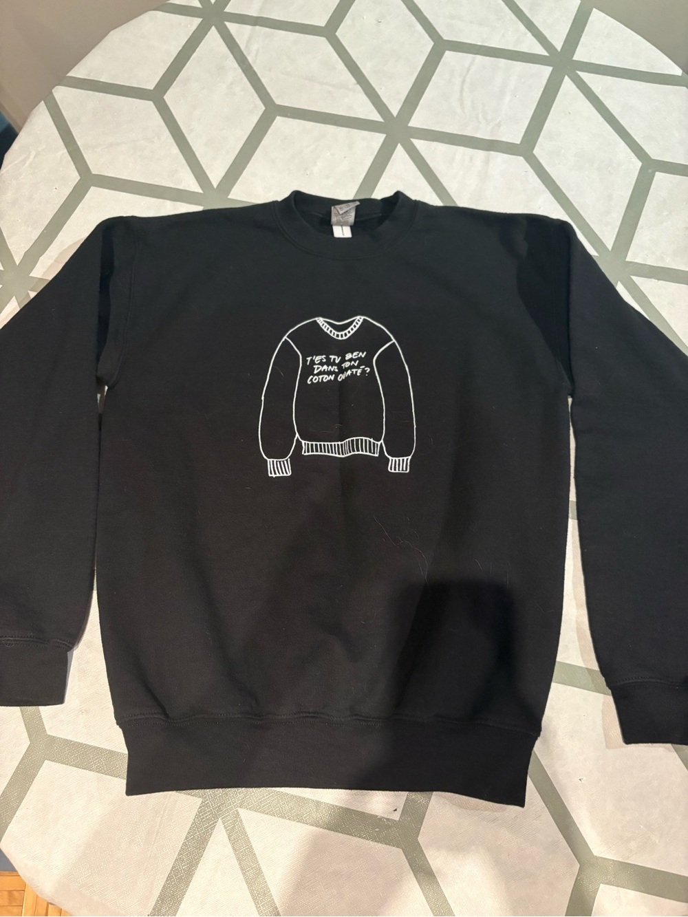 3/15$ Gildan Black Crewneck Sweatshirt with White Line Graphic